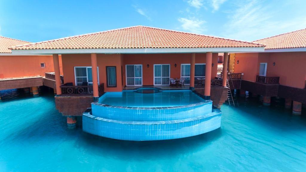 Golden Ocean Marina Hotel El Alamein Exterior photo