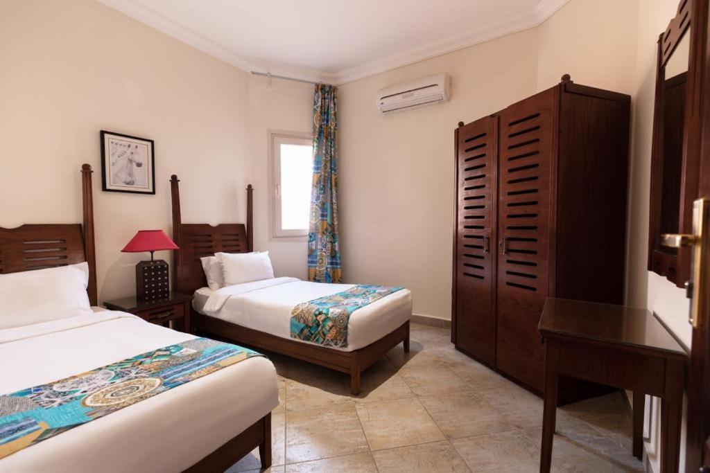 Golden Ocean Marina Hotel El Alamein Exterior photo