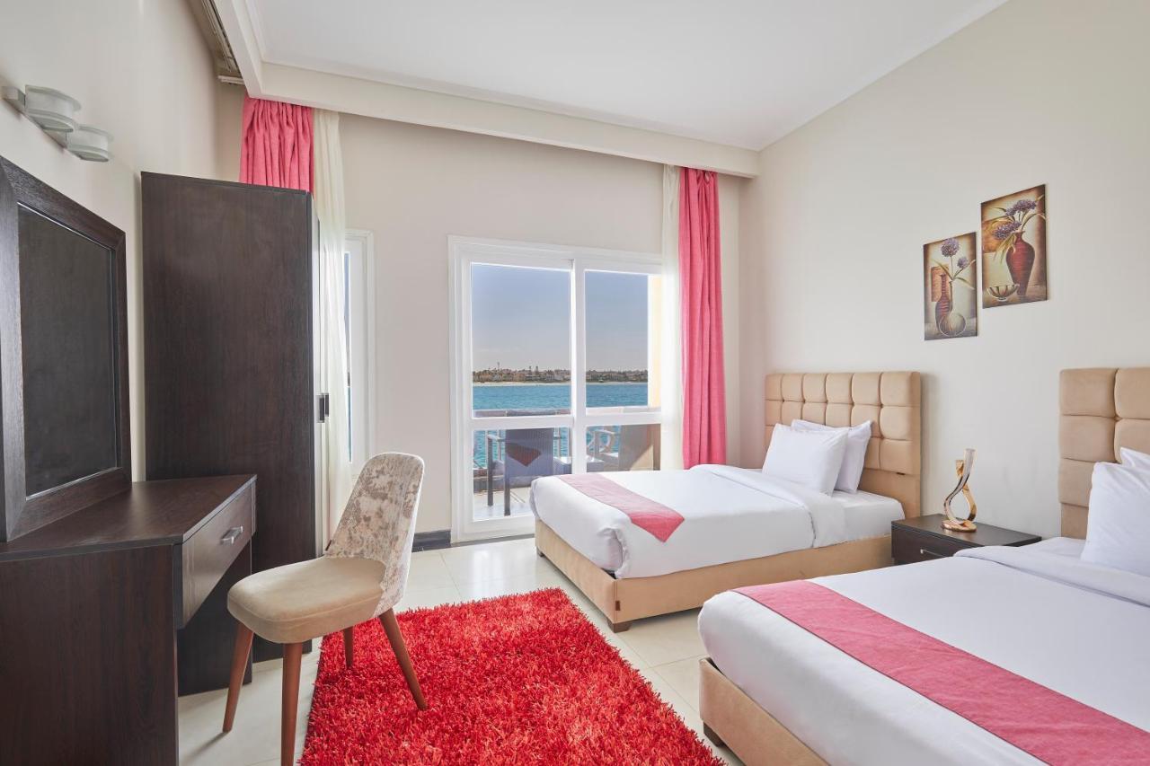 Golden Ocean Marina Hotel El Alamein Exterior photo